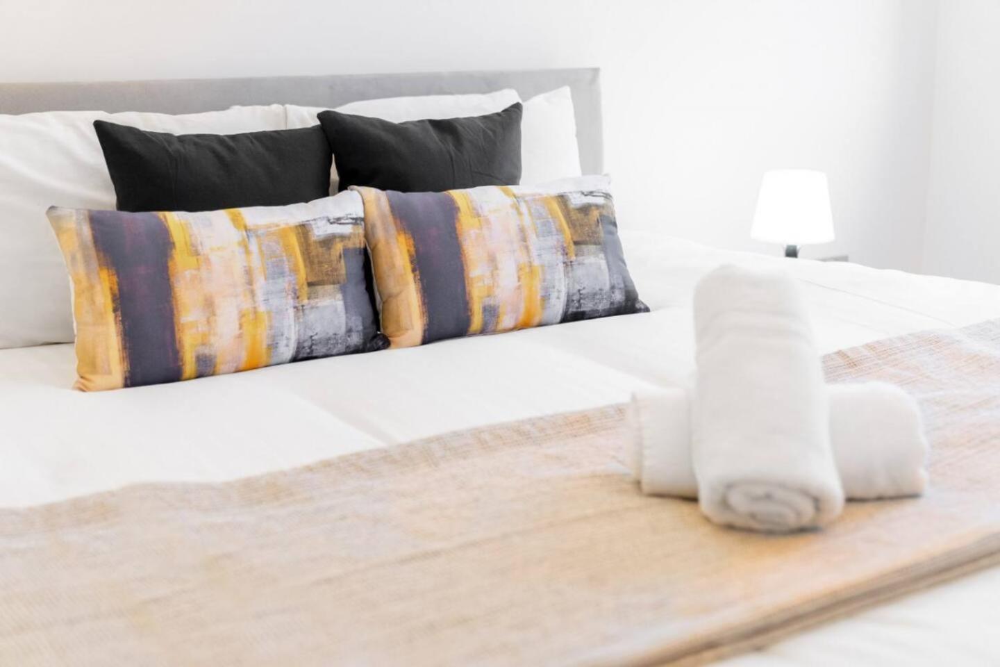 Loft Style Apartment - Near City Centre - Smart Tv- Wifi - Parking - Top Rated - 3Nt Birmingham Eksteriør bilde